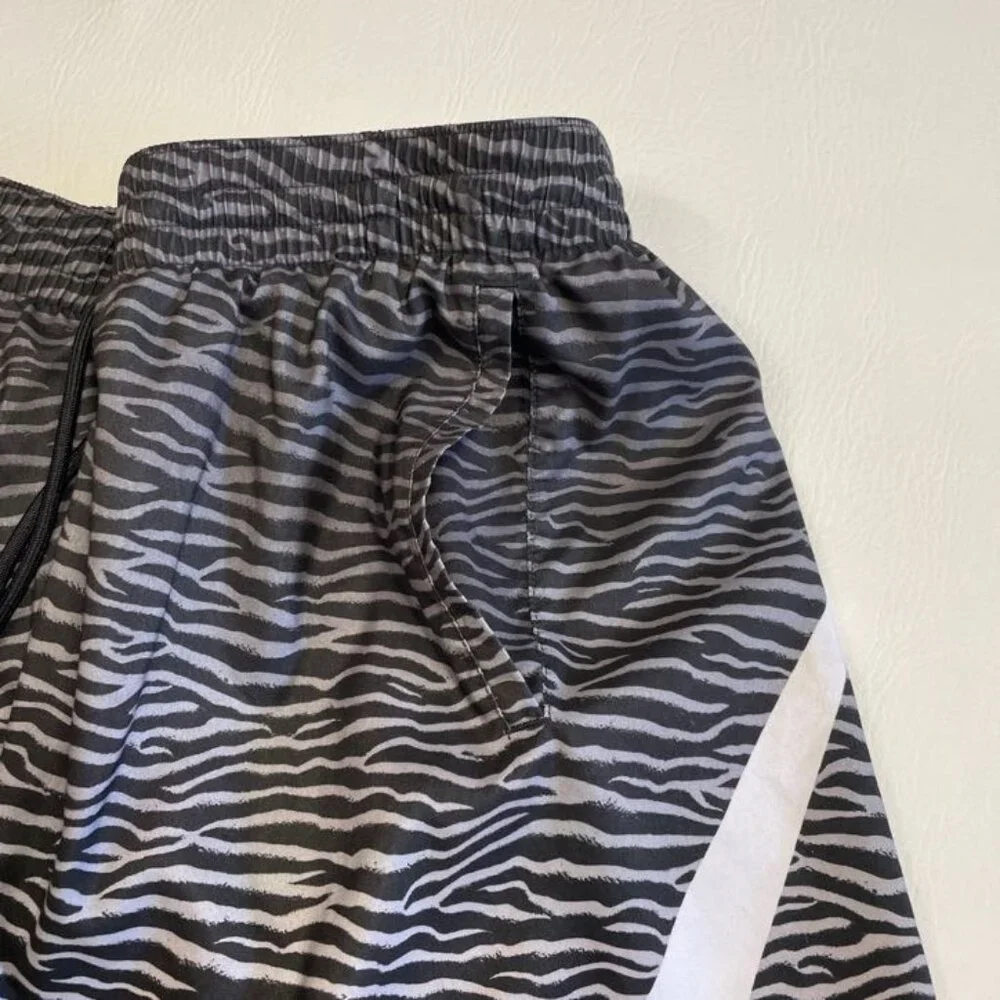 Nike Swim Shorts Men's Large Swoosh 9